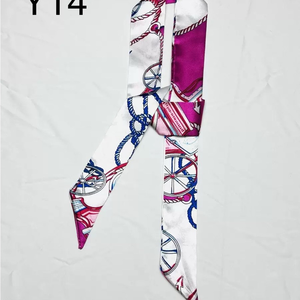 Stylish Pink and White Women's Scarf